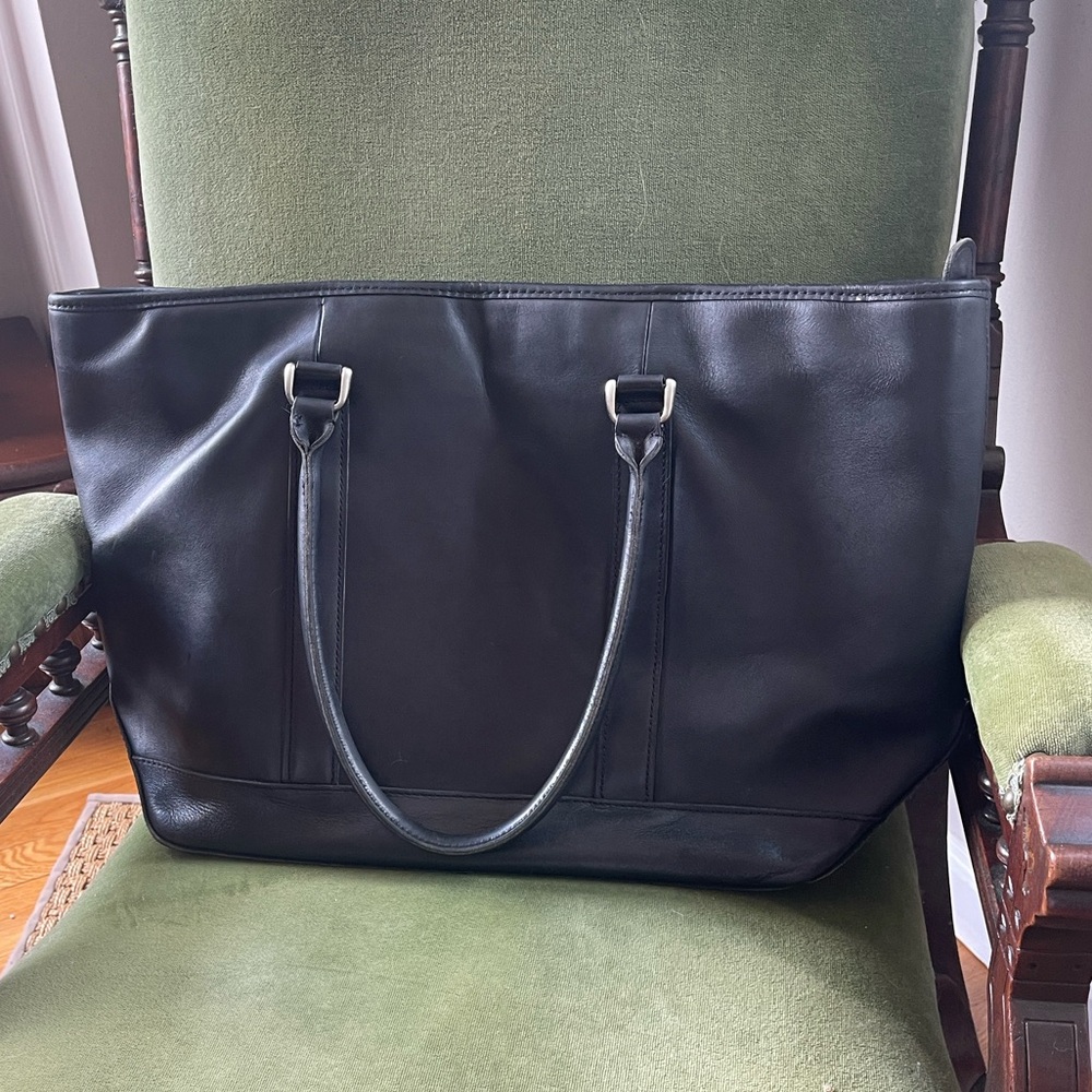 SOLD! Vintage LL BEAN Huge 20” Boat & Tote black leather Bag Tote with Zip